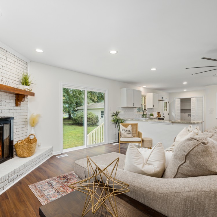 Cleaning in Virginia Beach, VA Cleaning in Virginia Beach, VA